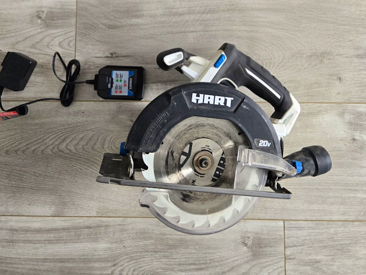 Hart 20v cordless circular saw