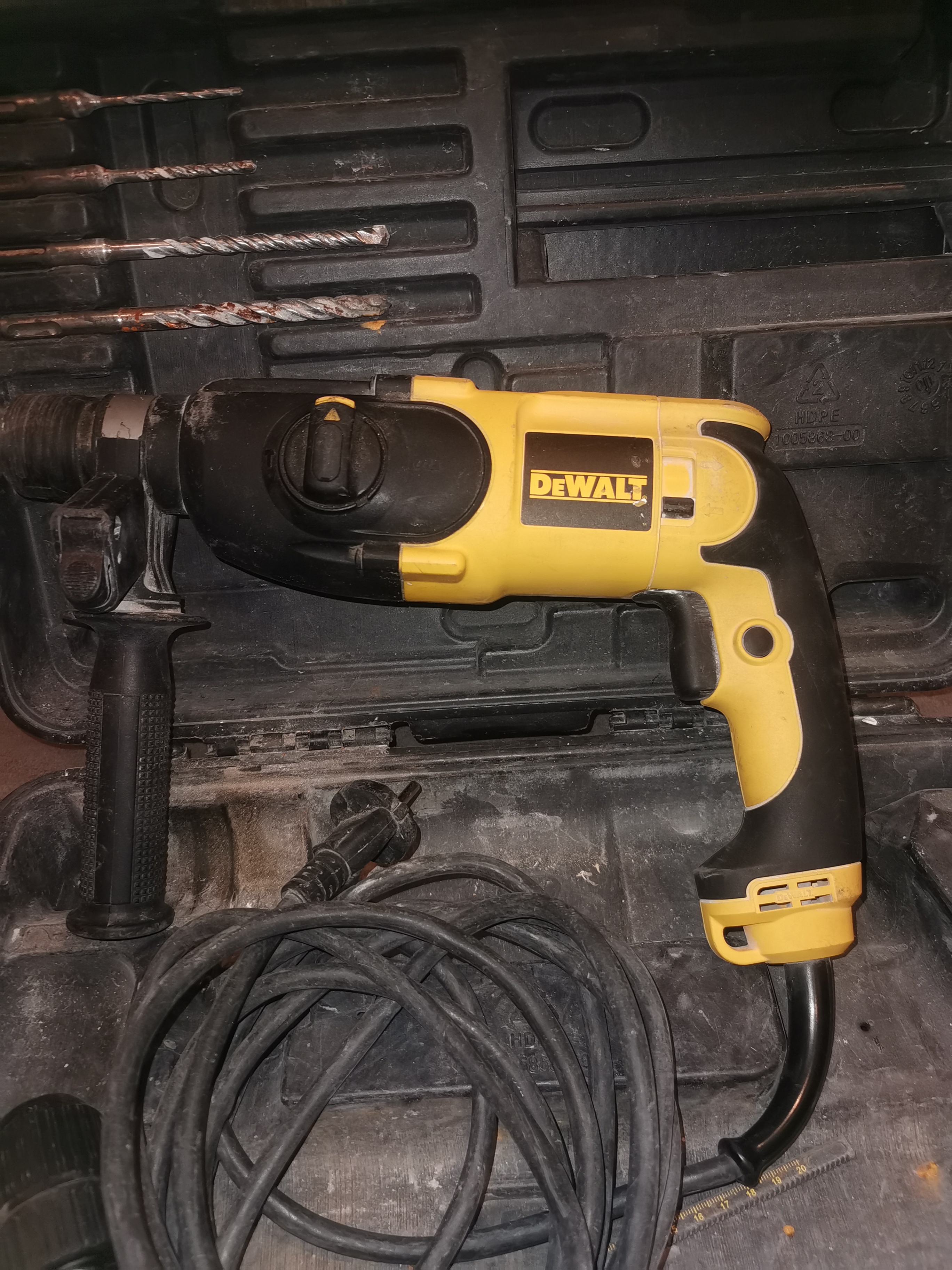 Dewalt slagbormaskin