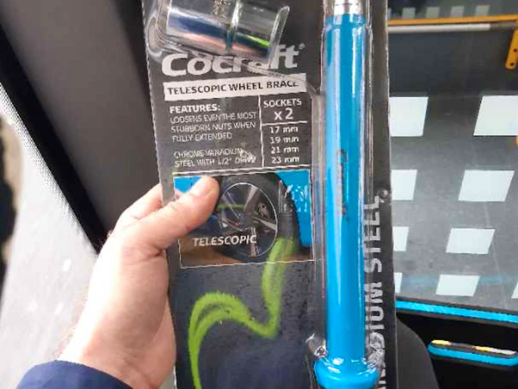 Hjulmutter verktøy med forlengerarm