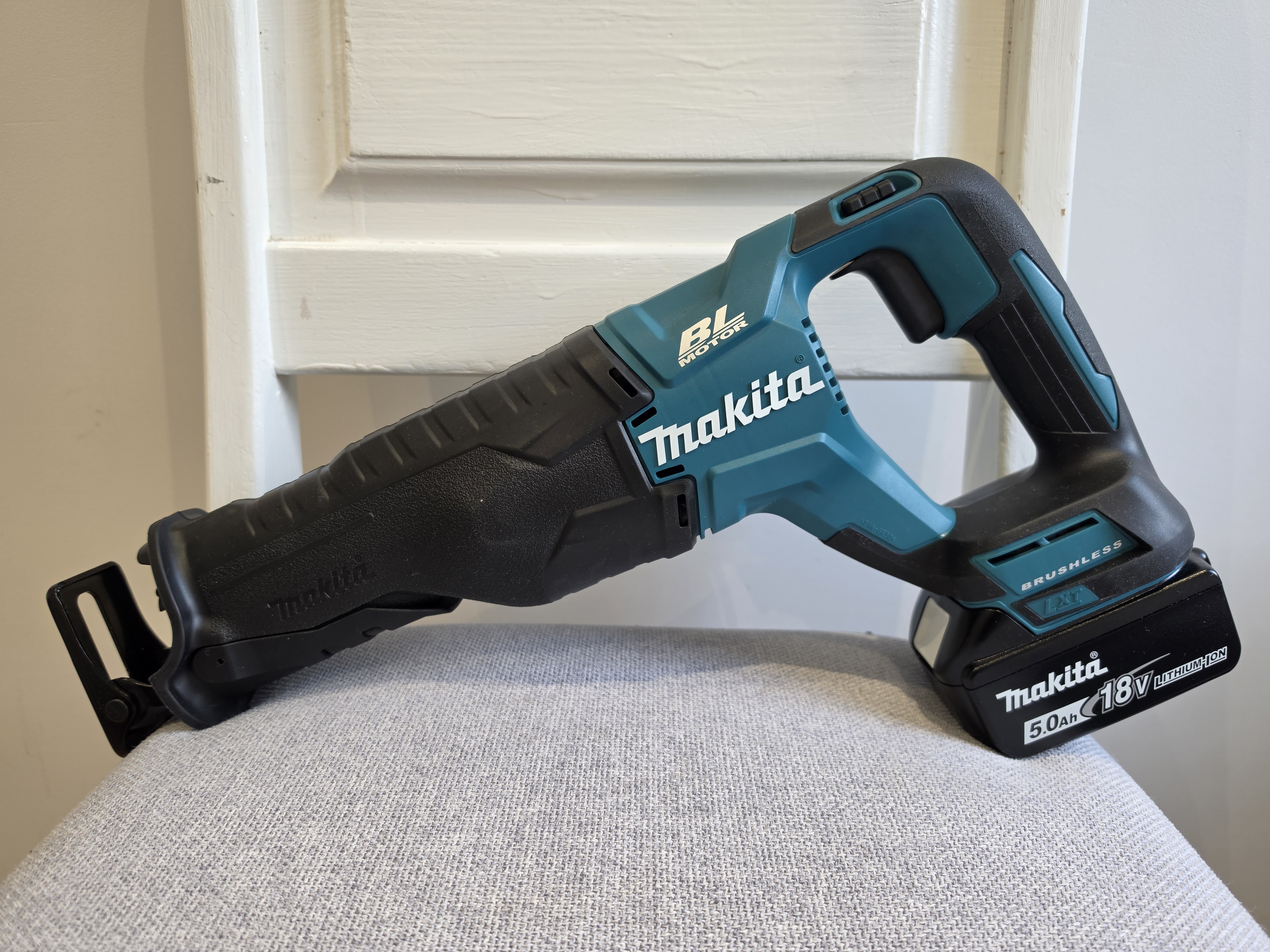 Makita bajonettsag/tigersag