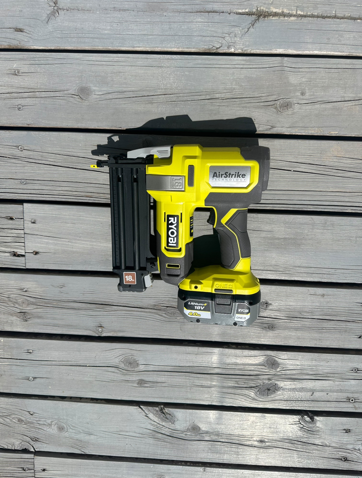 Ryobi spikerpistol