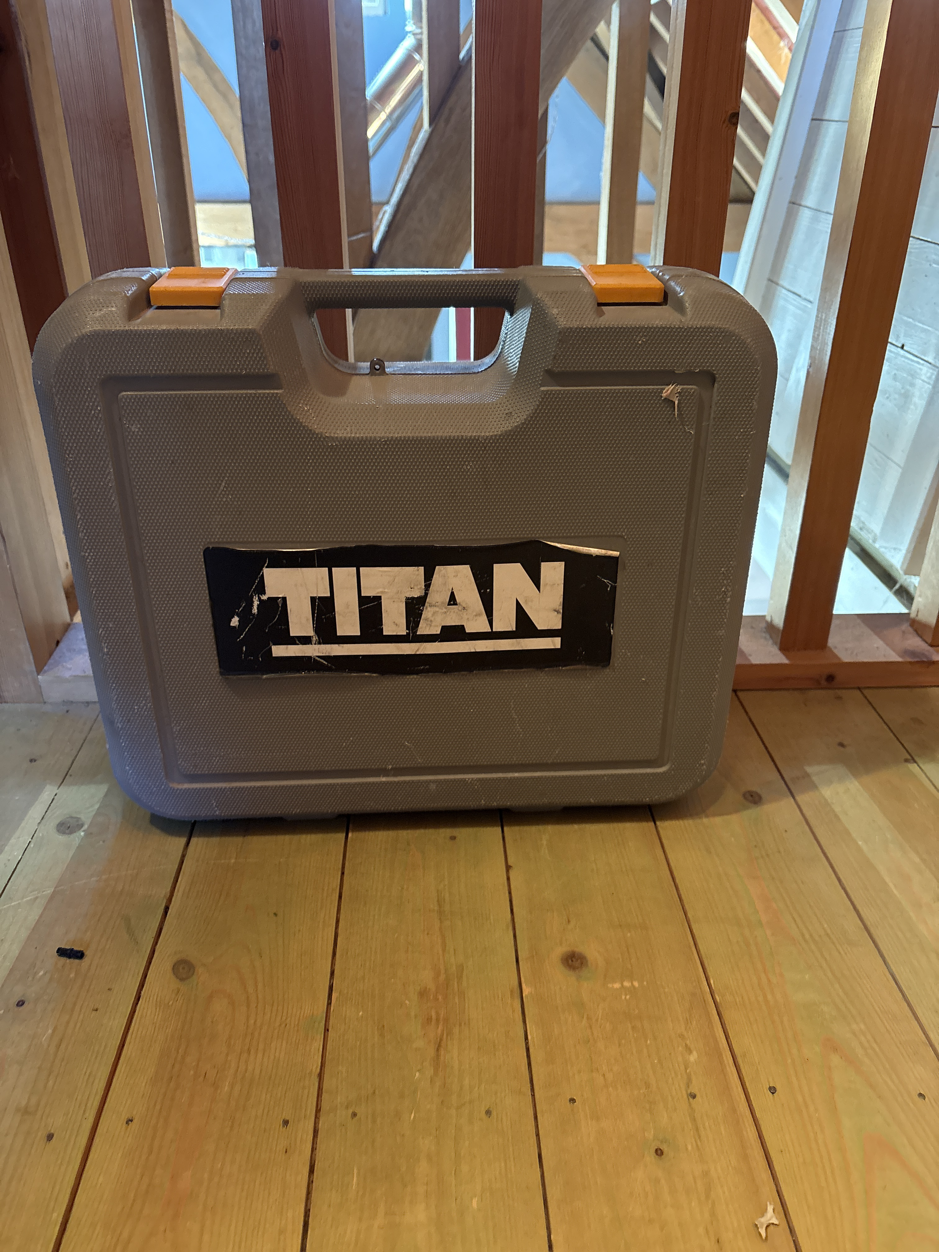 Titan angle grinder 
