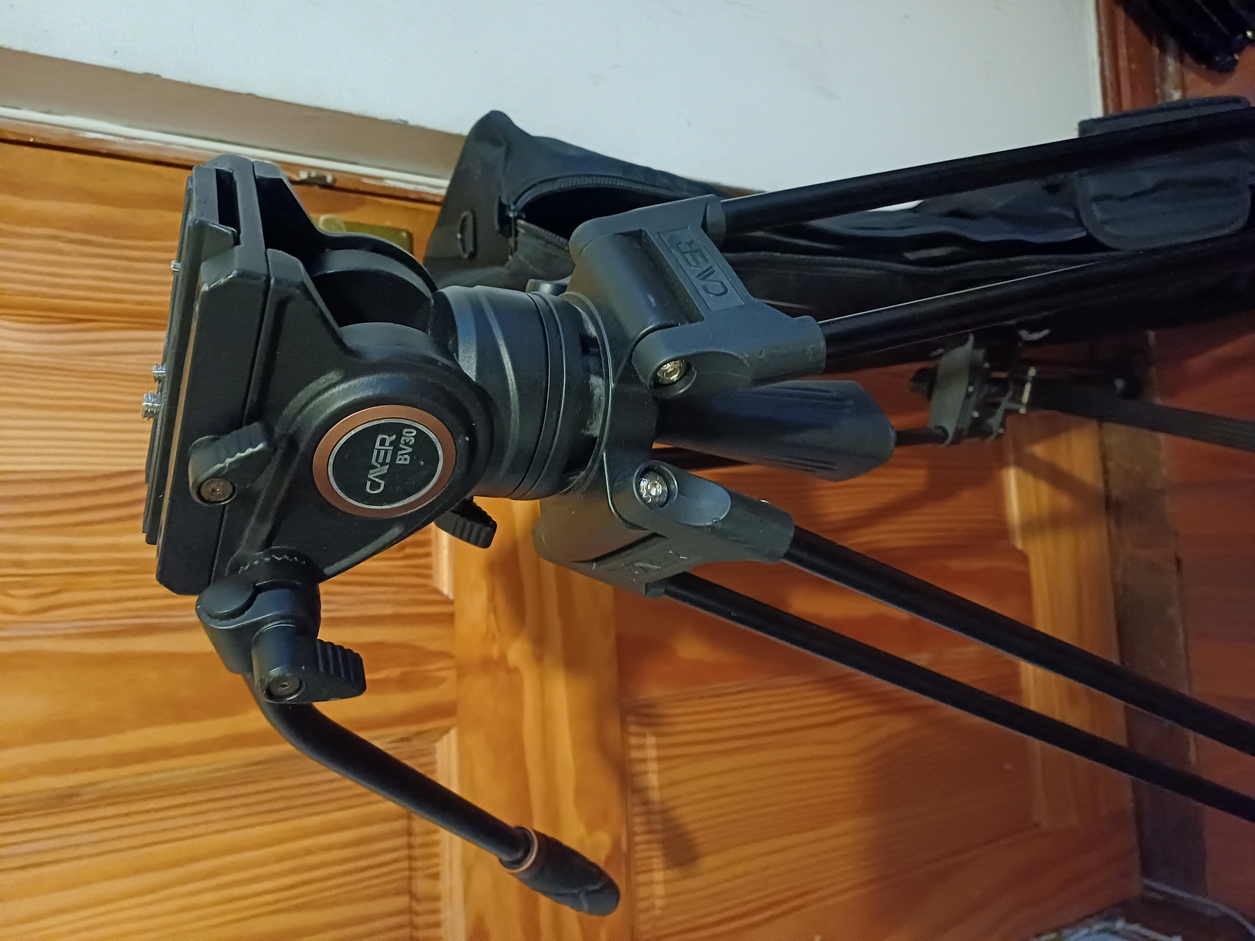 Cayer tripod