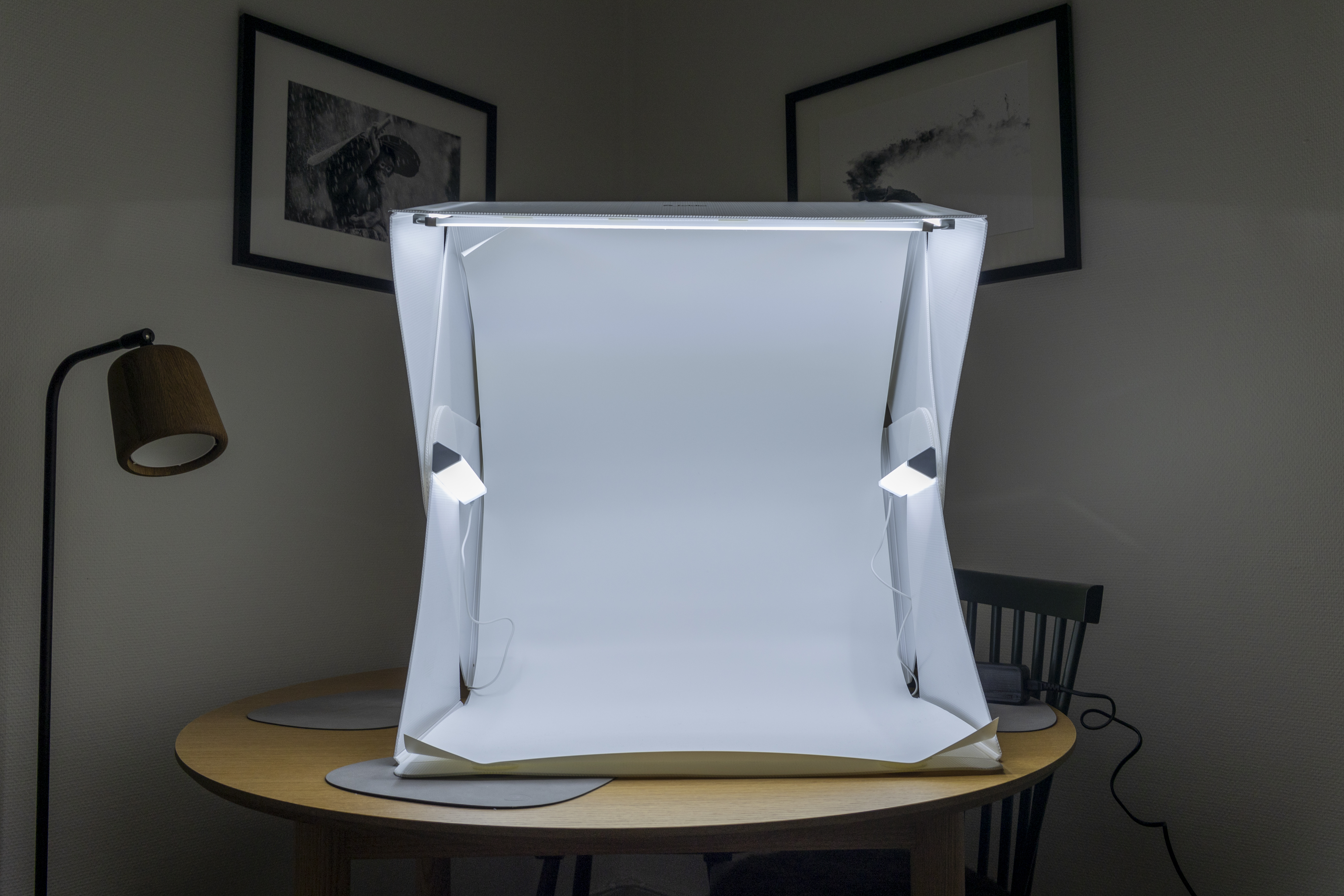 Alt-i-ett bærbart studio. foldio 3 lystelt - perfekt for produktfotografering