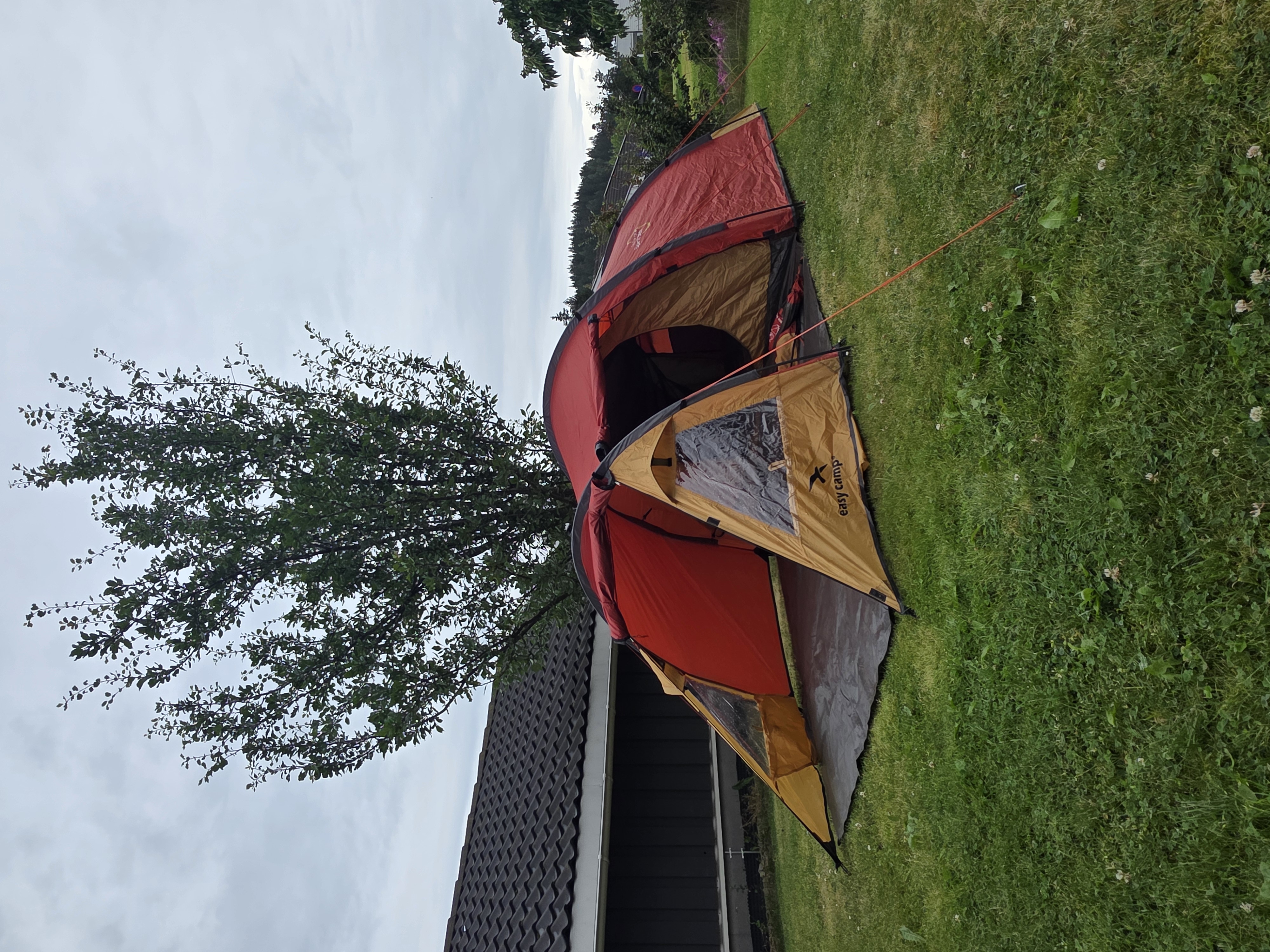 Telt (3 pers) + 2 stoler – klar for helg i naturen!