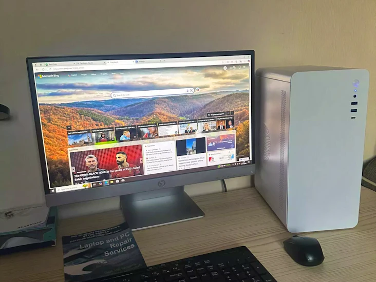 Desktop computer setup inc monitor