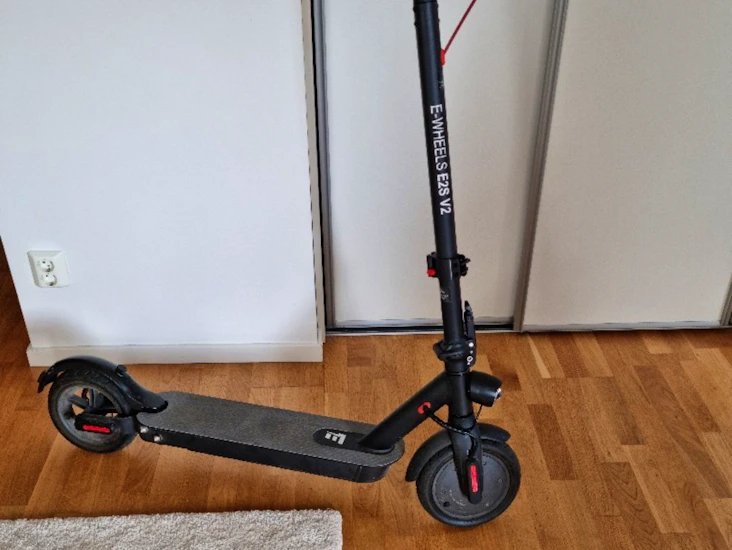 Elsparkcykel e2s v2 2022