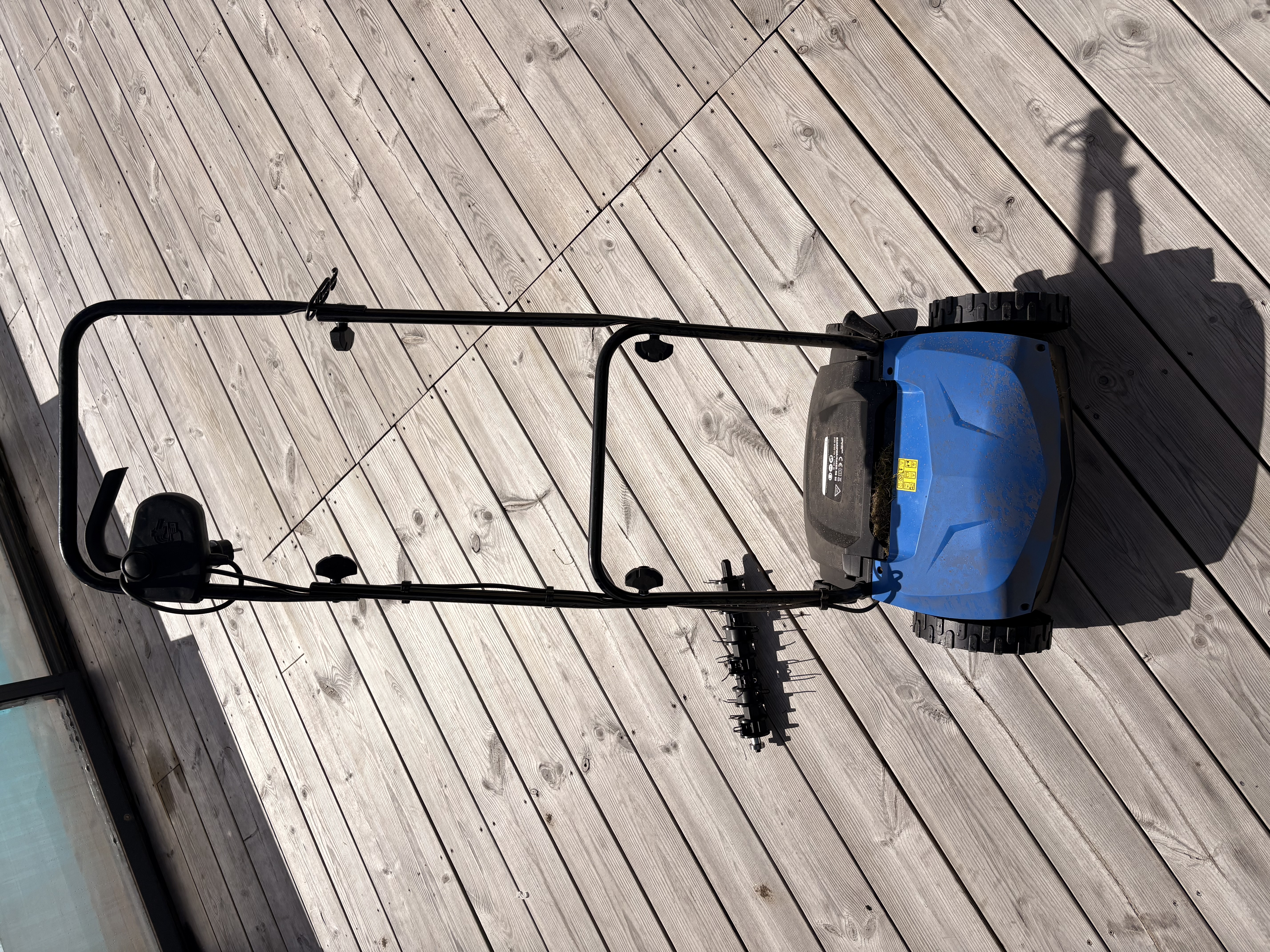 Vertikalskärare / mossrivare