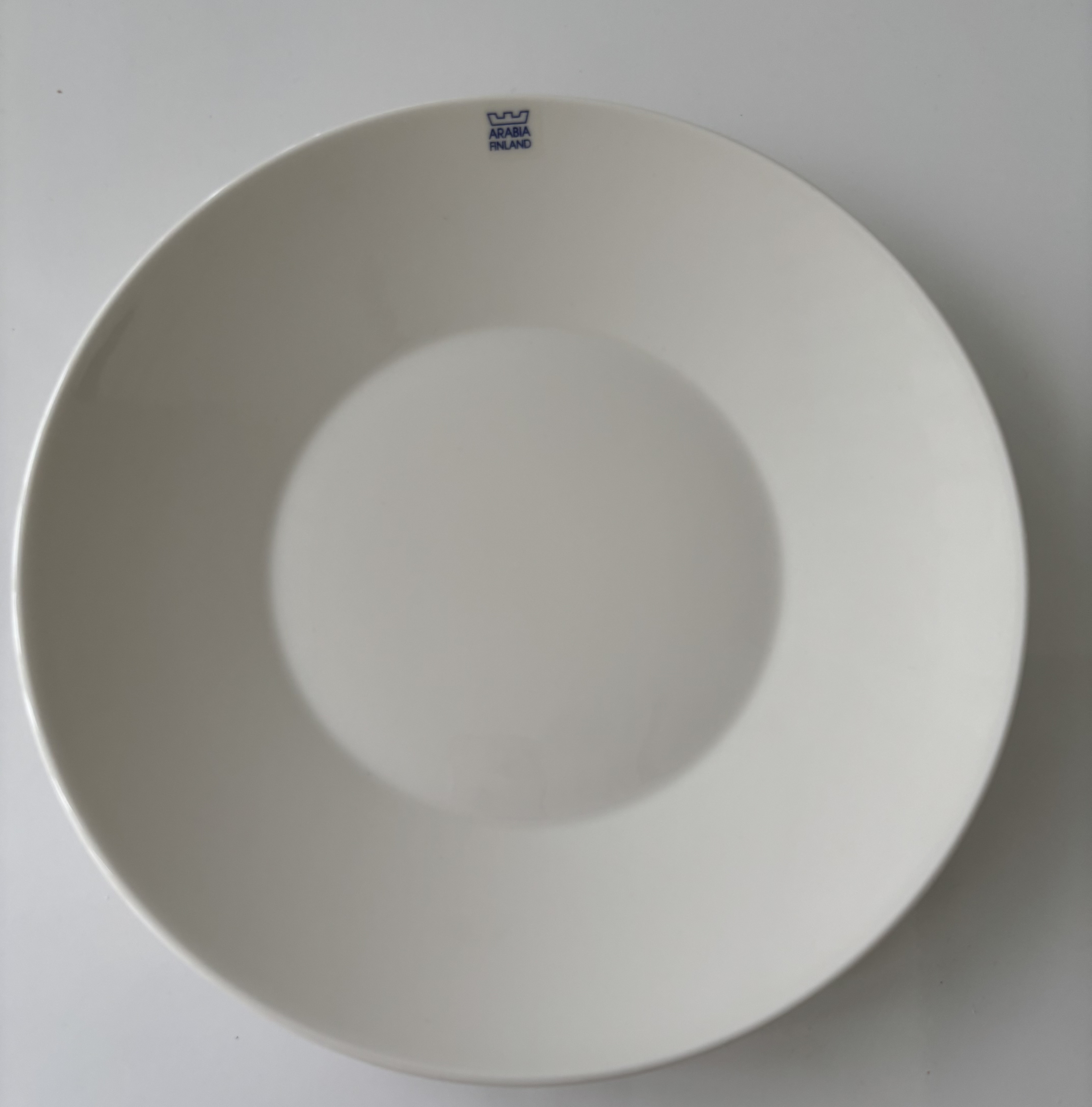 Arabia koko isot ruokalautaset 18kpl
