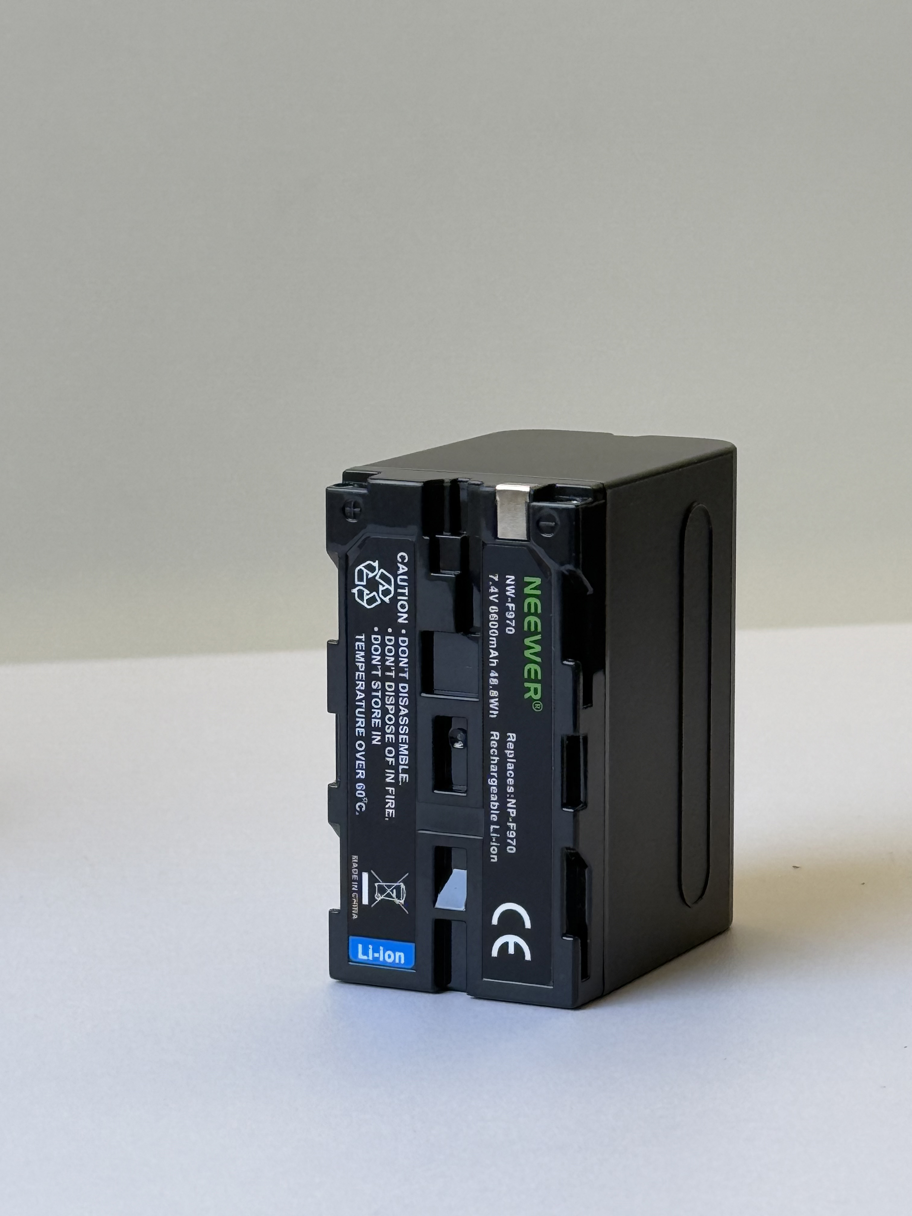 Nw-f970 batteries (2x) – long-lasting power for video gear