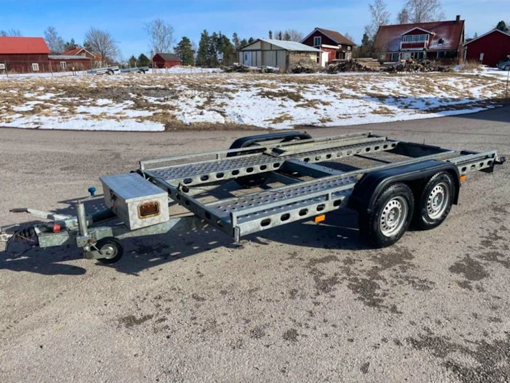 Biltrailer 2000kg