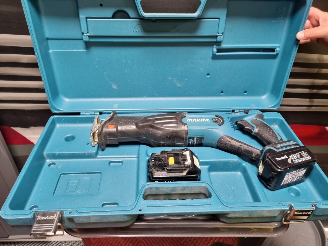 Makita matteridriven tigersåg