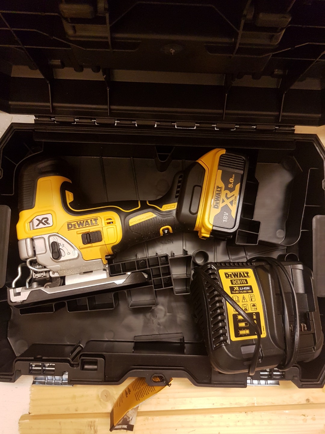 Dewalt sticksåg 18v