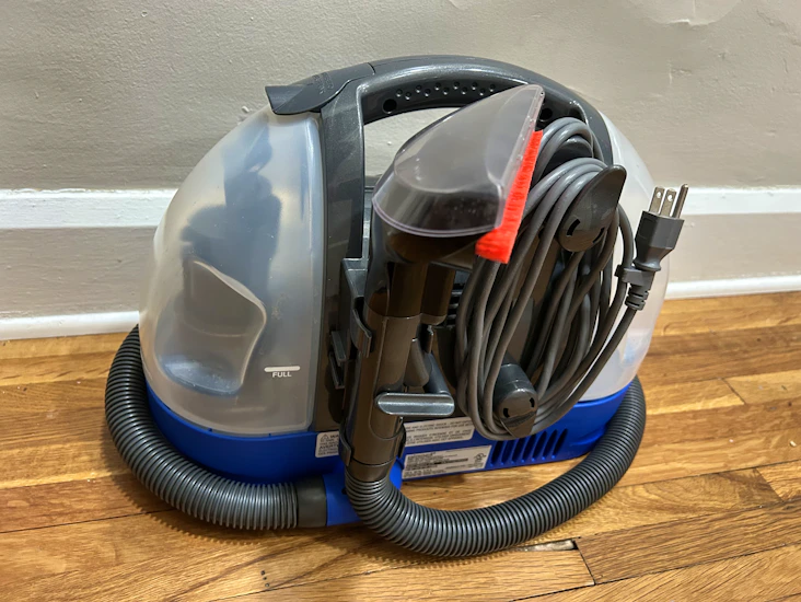 Bissell little green portable carpet cleaner: electric floor care appliance, 48 oz tank, 15 ft cord, blue