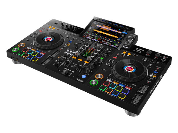 Pioneer xdj-rx3 controller with carry case
