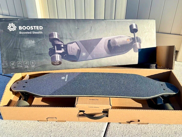 Boosted stealth electric skateboard