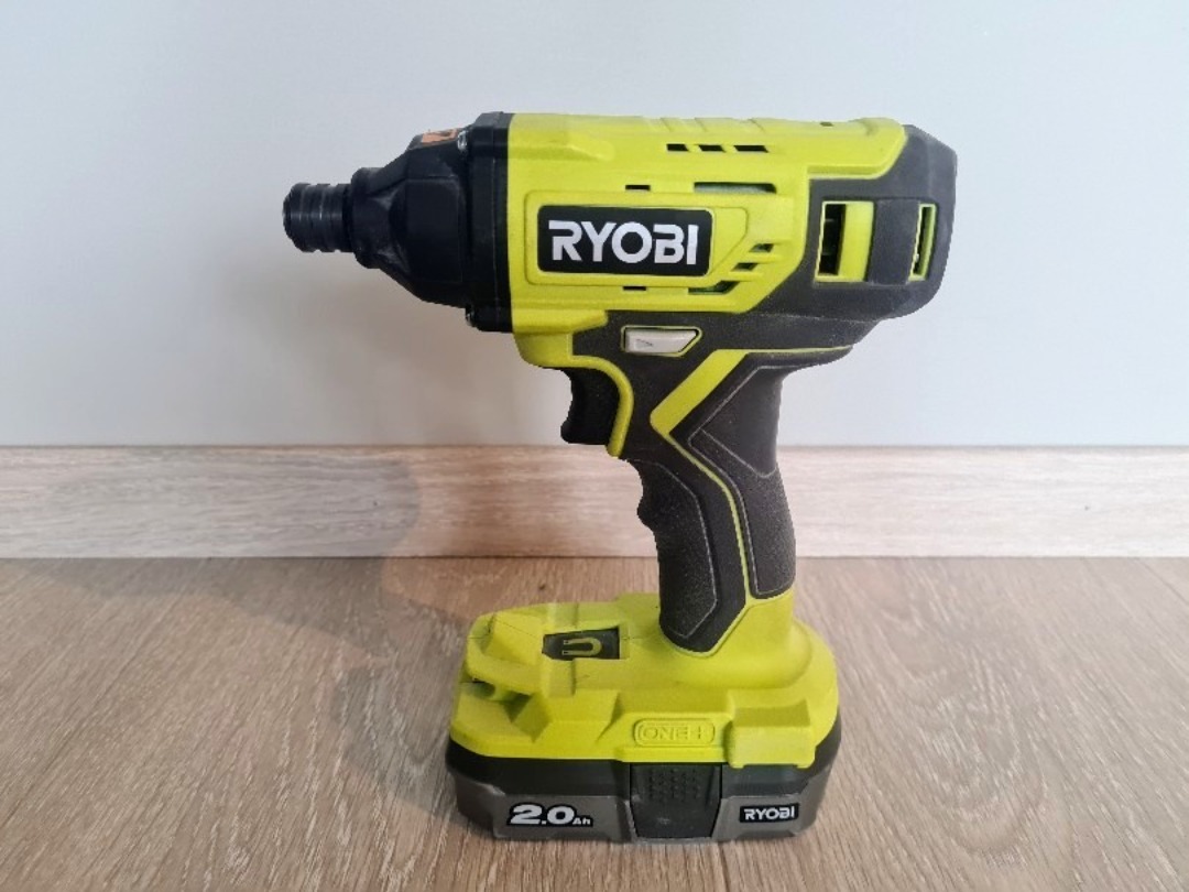 Ryobi boltskutrekker