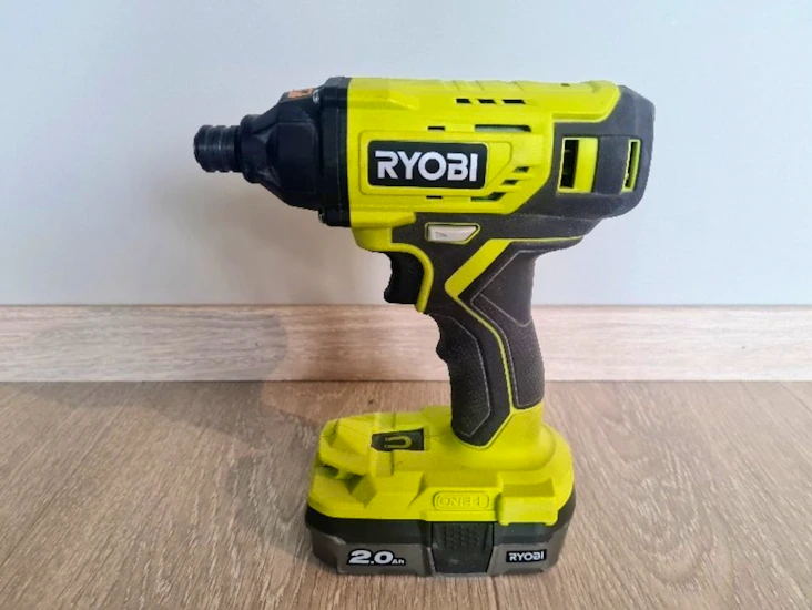 Ryobi boltskutrekker