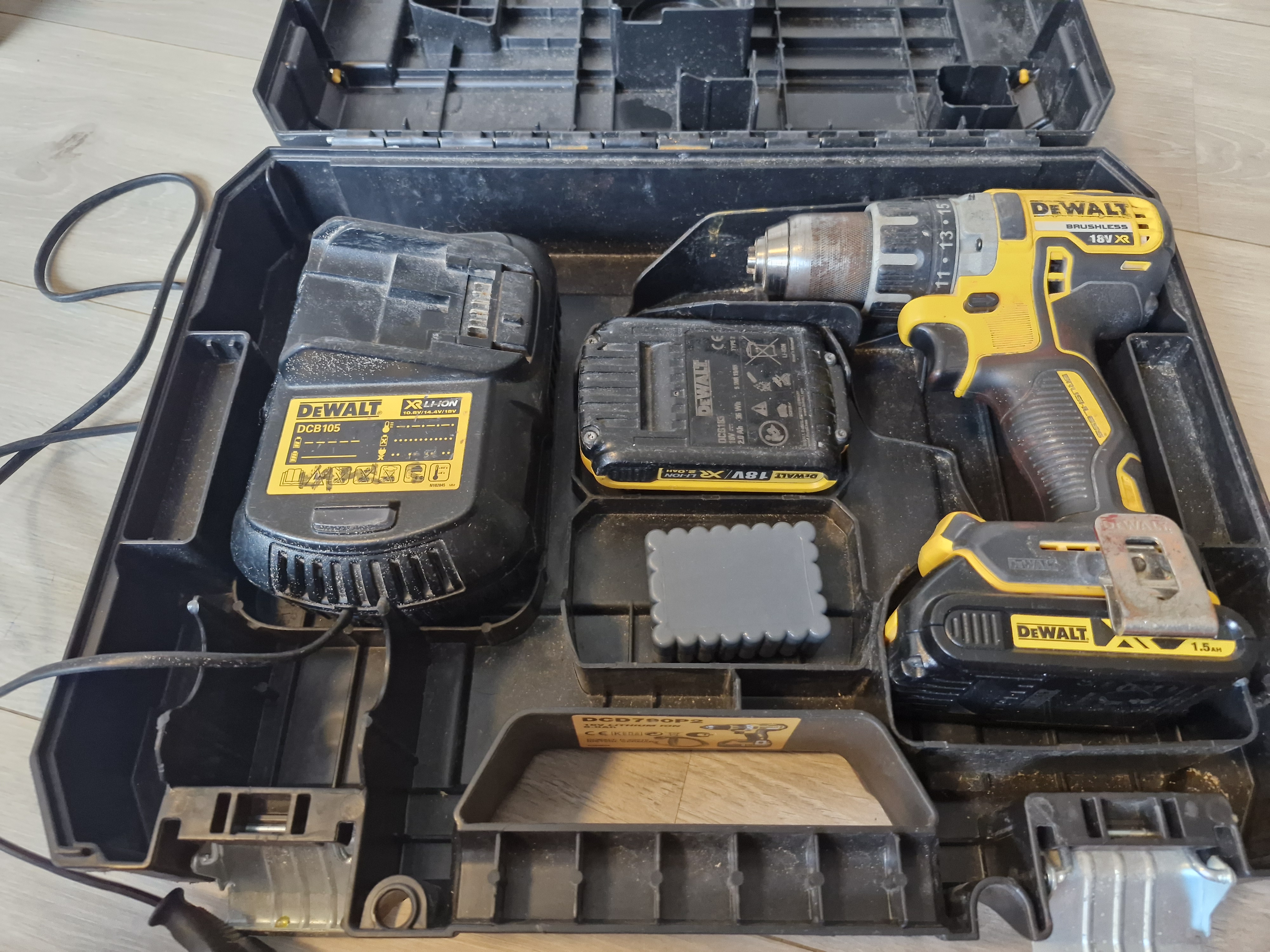 Dewalt bor- skrumaskin 18v xr