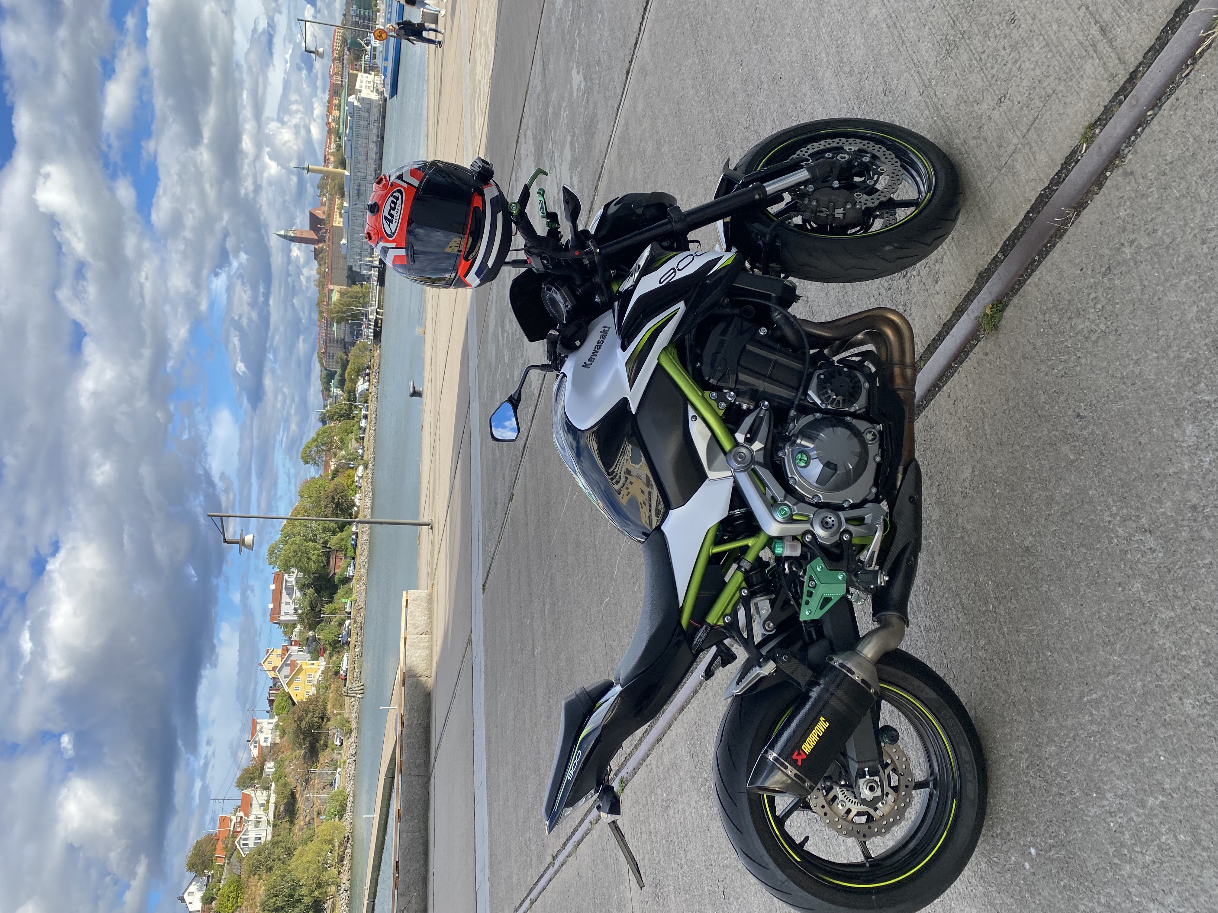 60 min. lättkörd kawasaki z900 med abs.