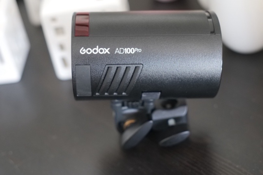 Godox ad100pro