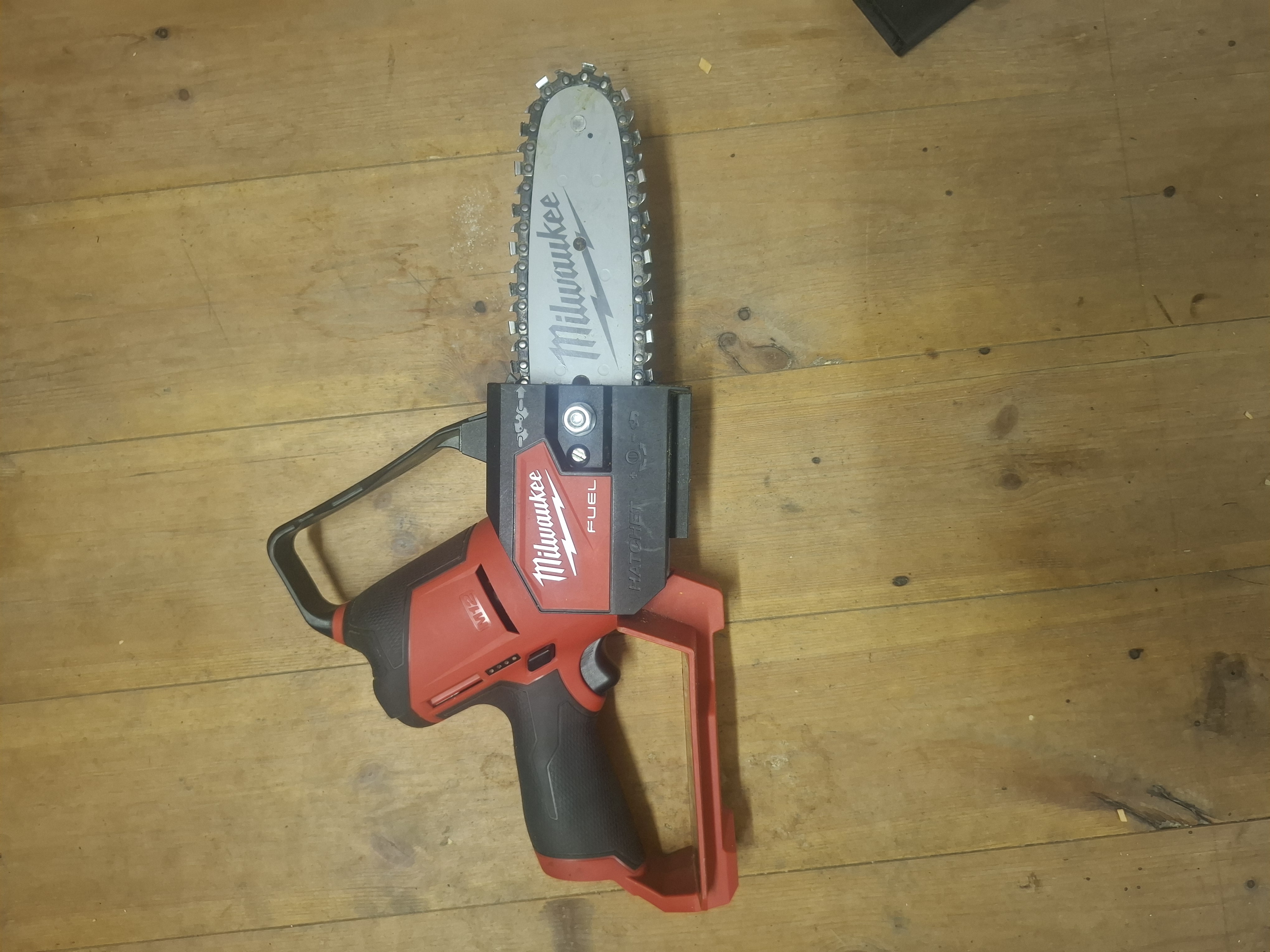 Milwaukee grensav
m12 fhs-0