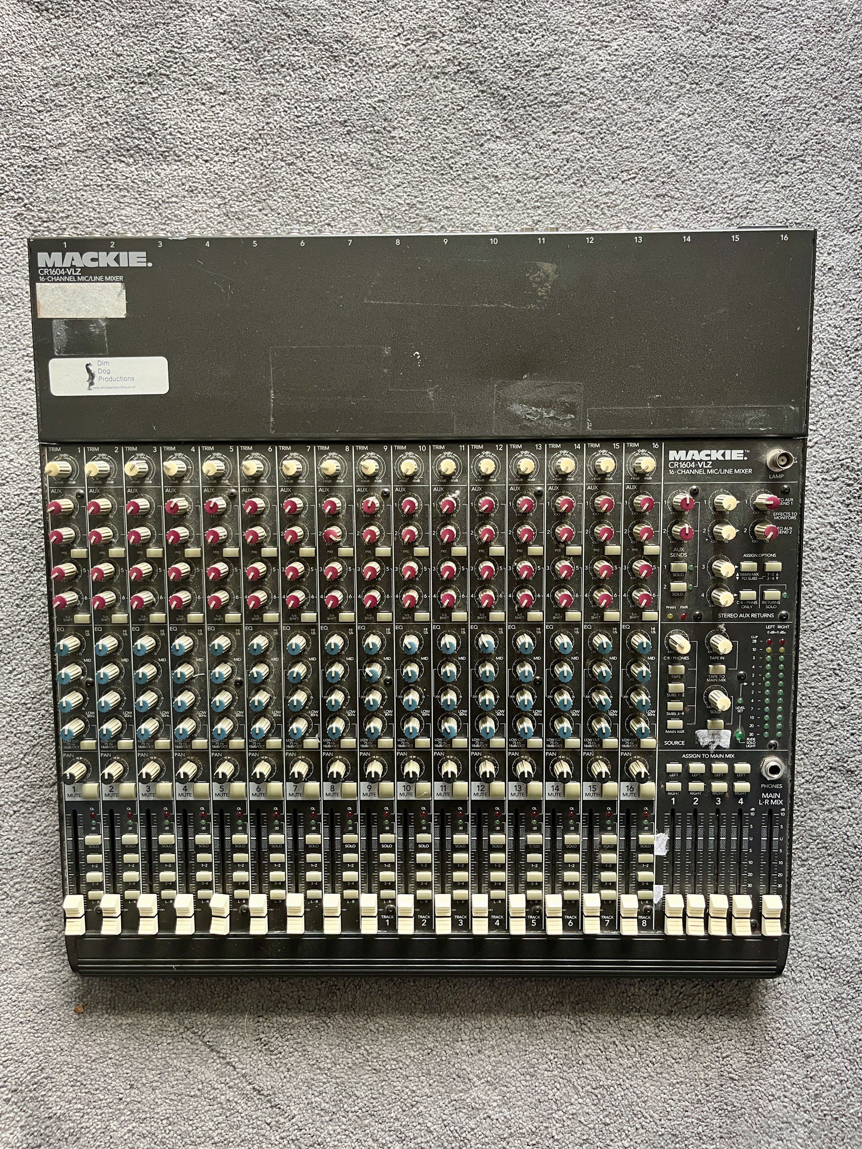 16 channel analogue mixer