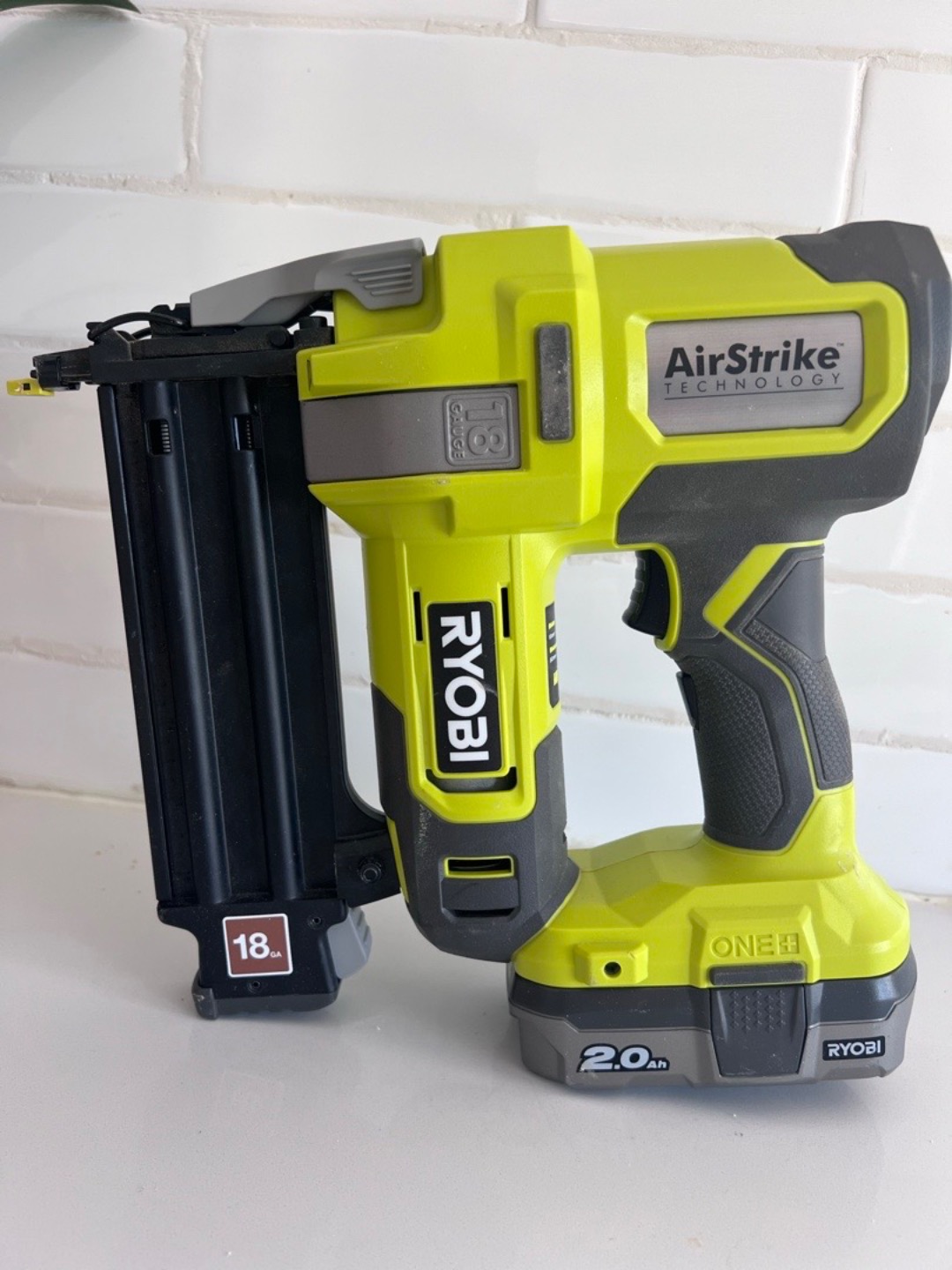 Ryobi spikerpistol 18ga
