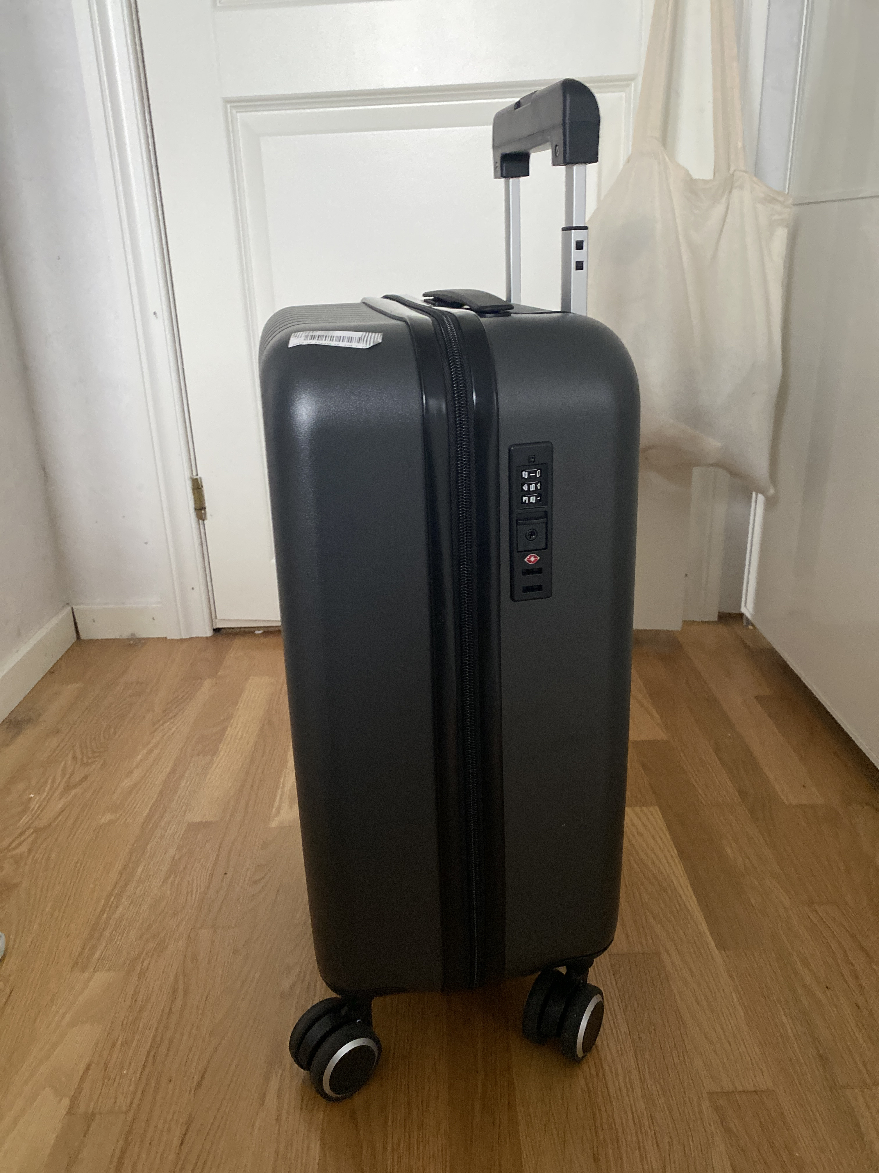 Koffert til leie – lett og praktisk med 4 hjul
