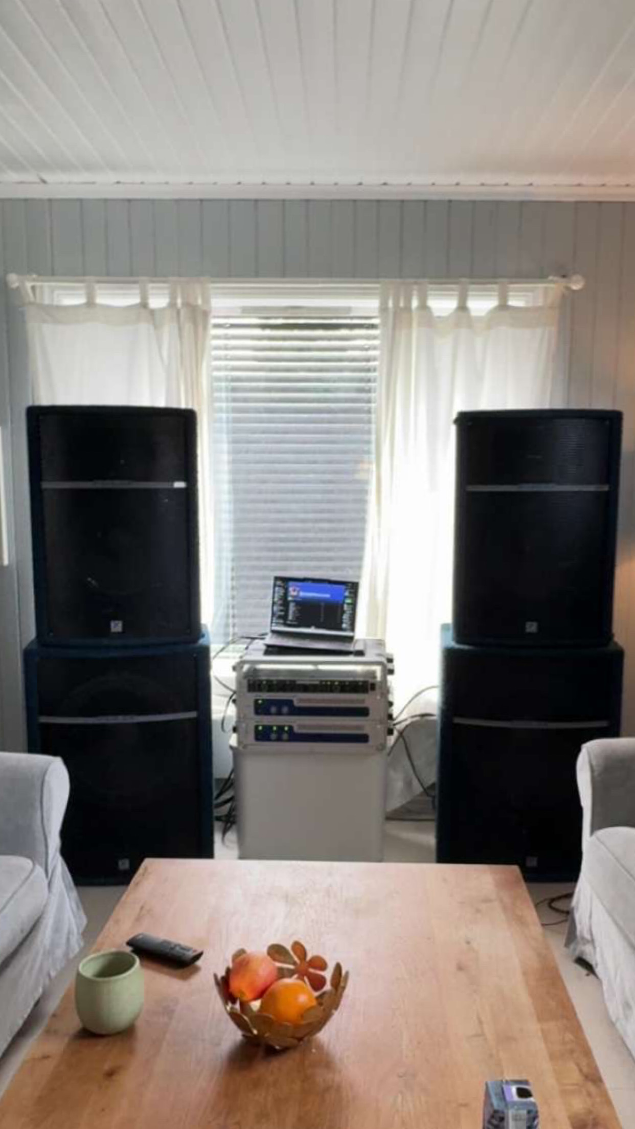Pa anlegg leies ut - 2x subber + 2x topper!