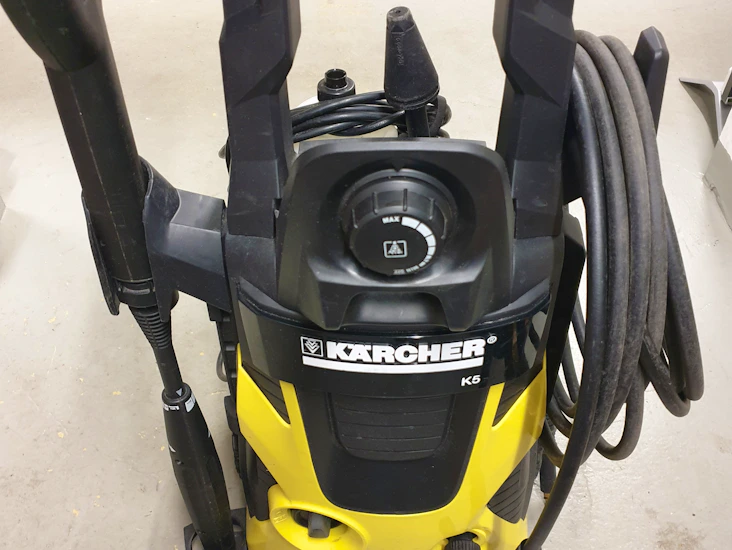 Kärcher k5 högtryckstvätt altan bil husbil hem utomhus släp