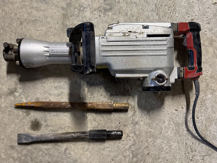 Stor meiselhammer - selvbetjent utleie