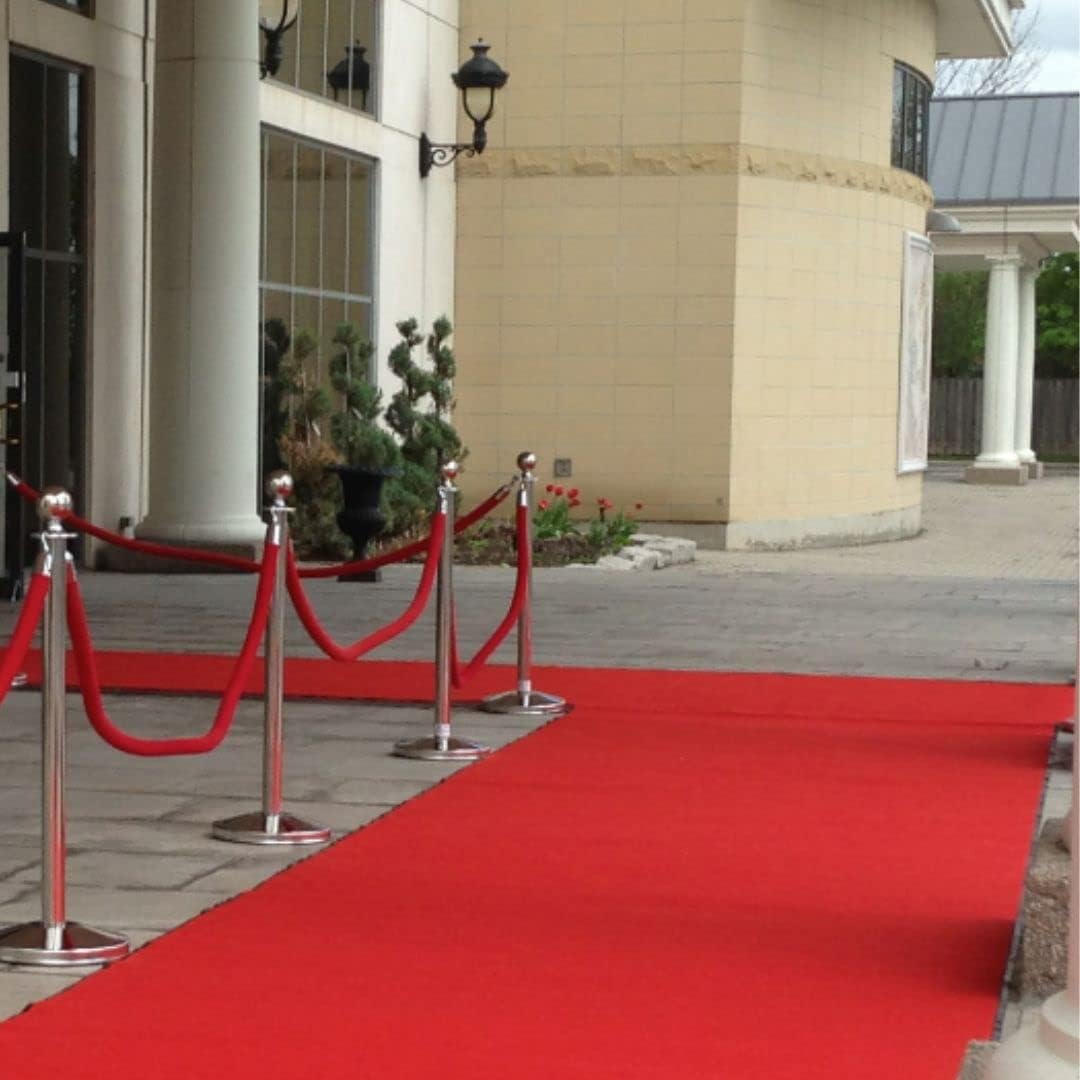 5m red carpet and 2 stanchion set (4 gold poles, 2 red ropes)