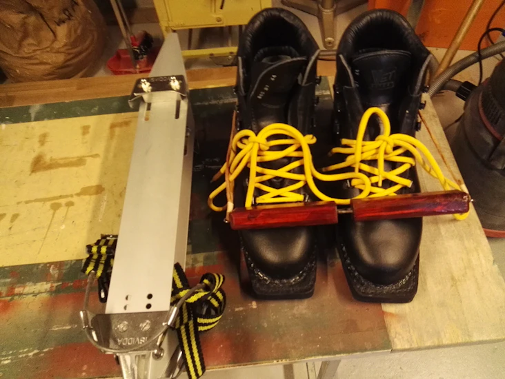 Långfärds skridskor med kängor storlek 44