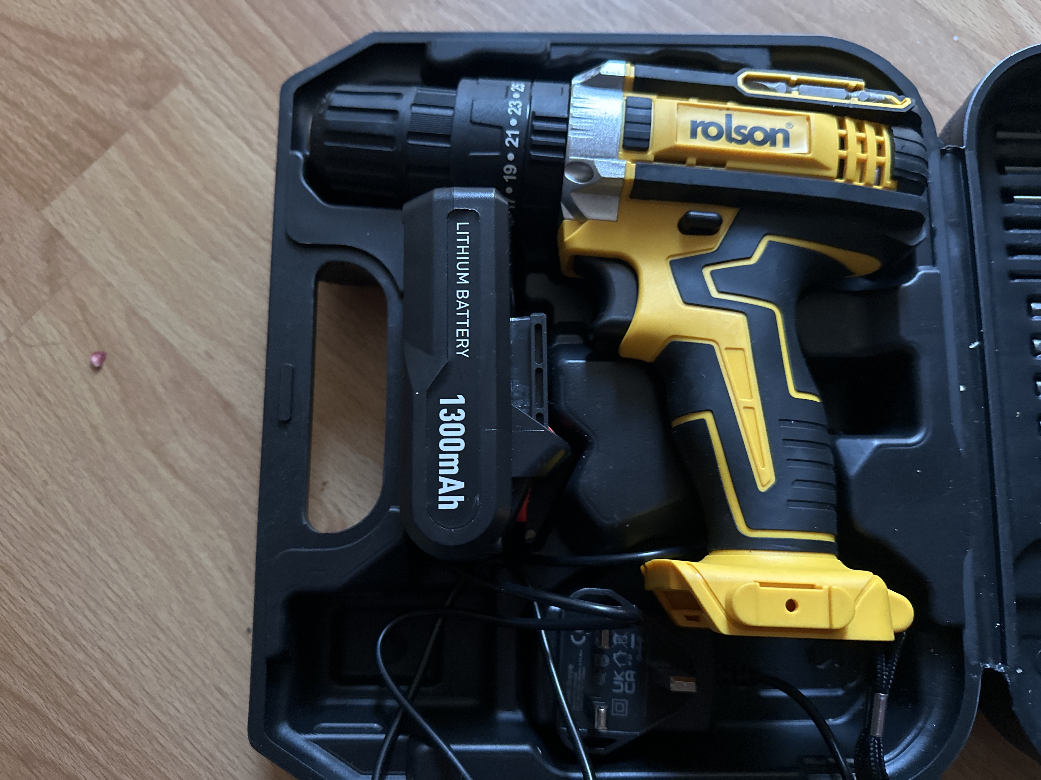 Rolson cordless drill/screw driver