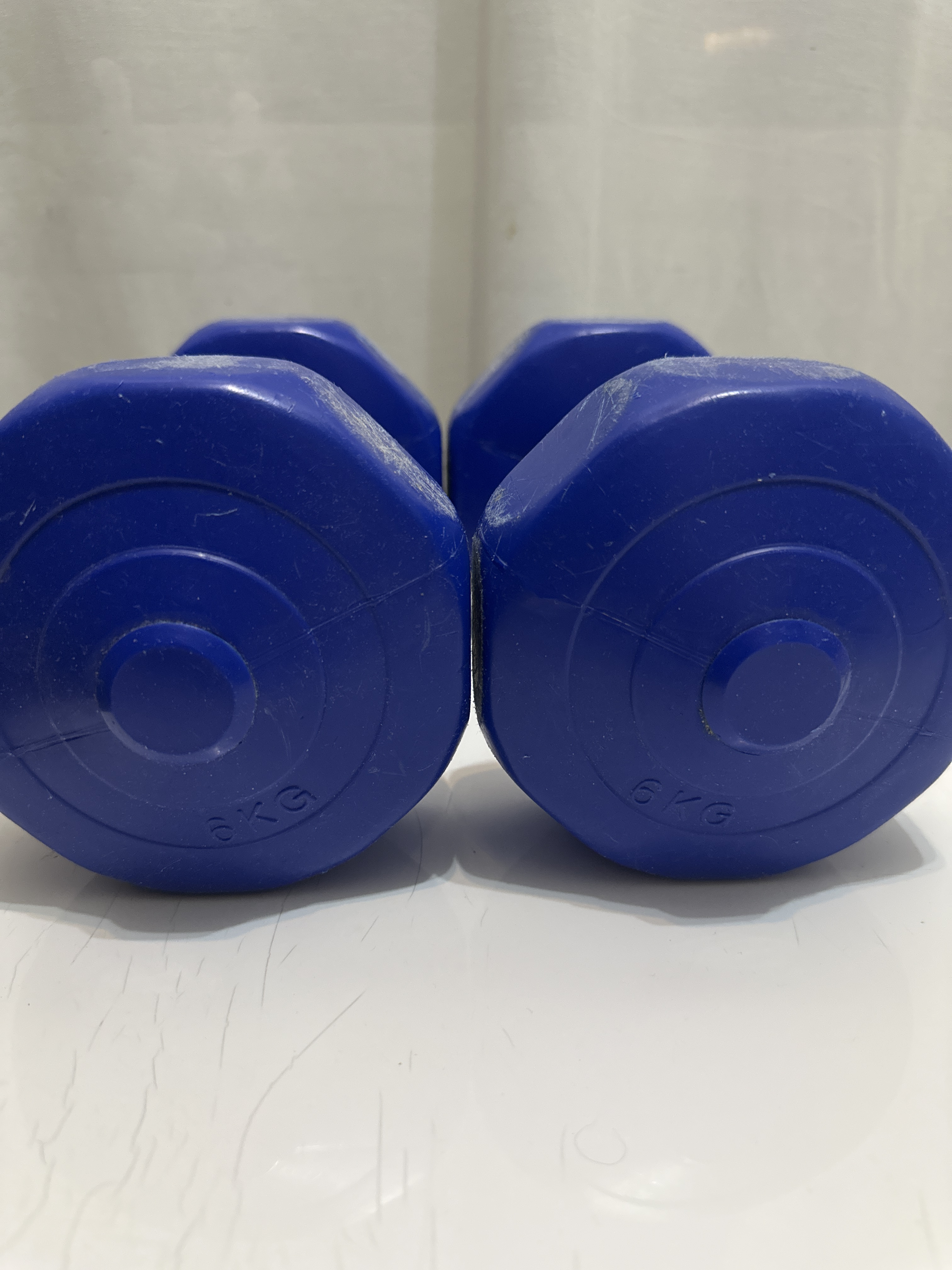 Käsipainot 2 x 6 kg