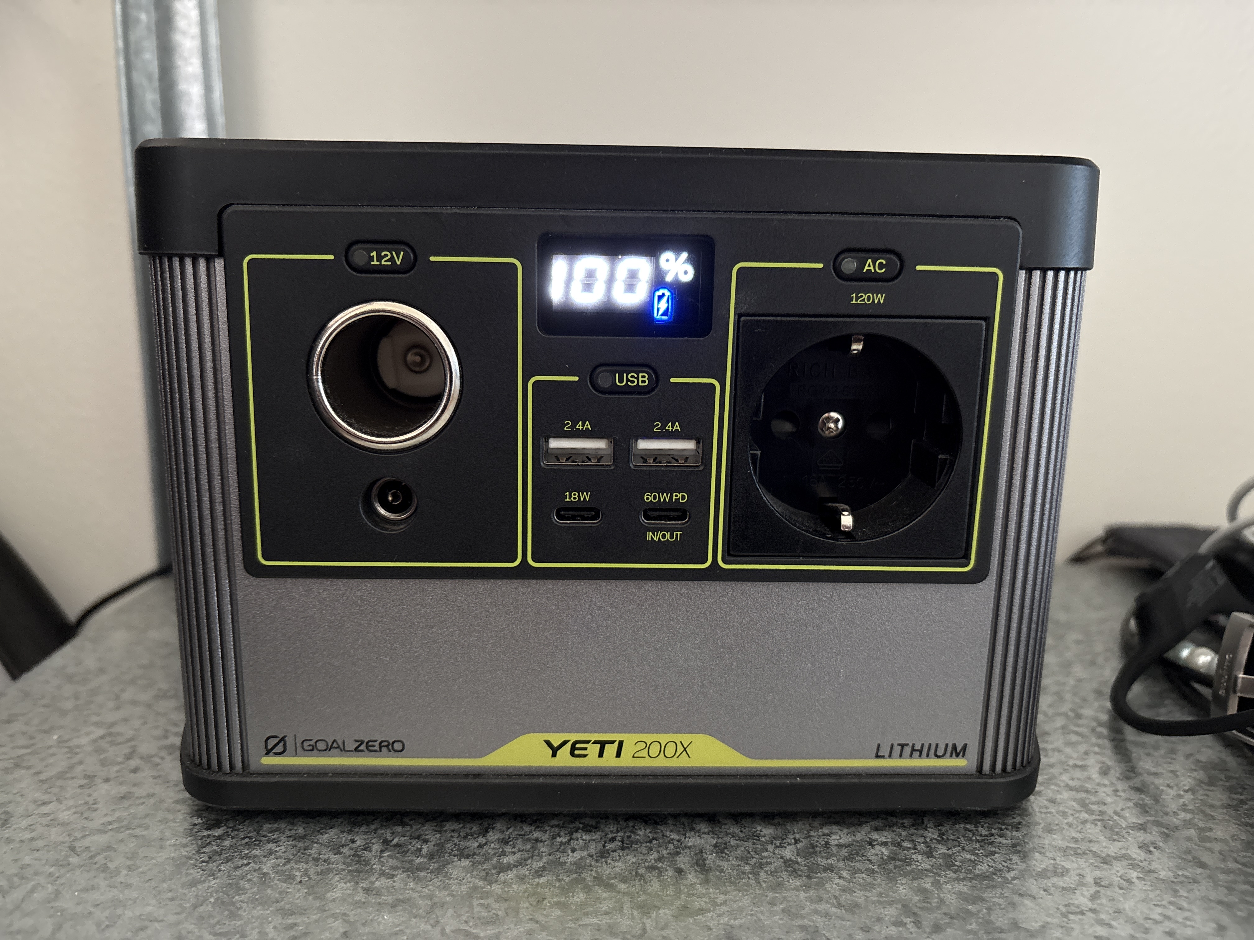 Goal zero yeti 200x portabel power station