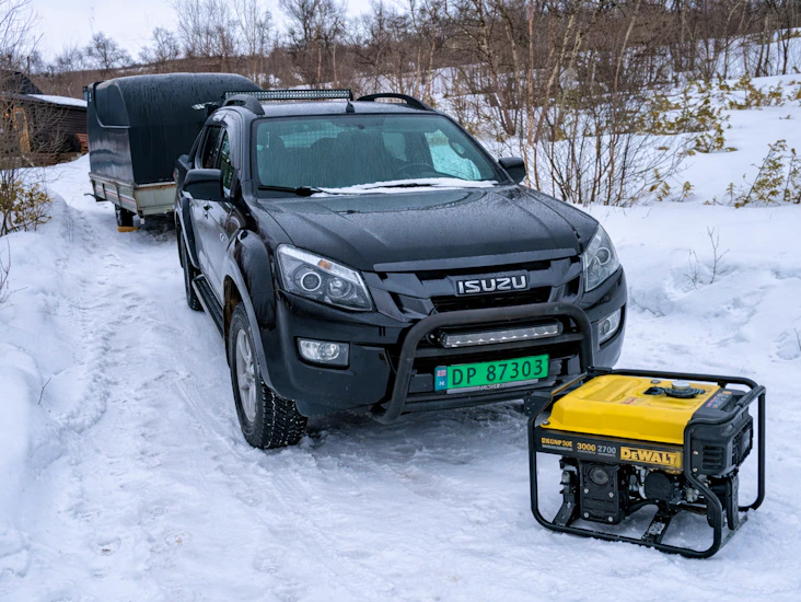 Arbeidspakke – isuzu d-max 4x4 + dewalt aggregat 3kw – transport og strøm – alta