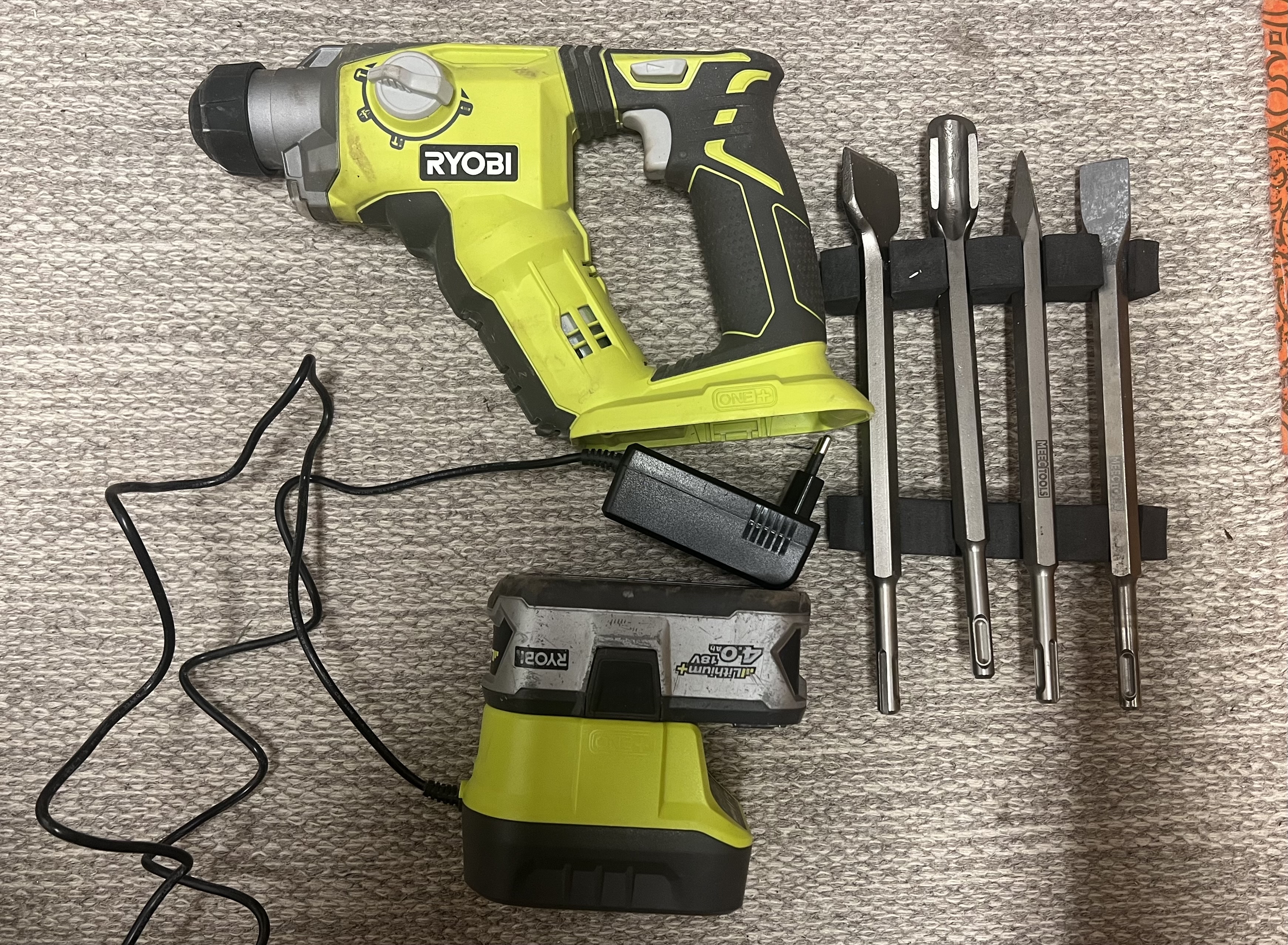 Ryobi borhammer 18v med batteri