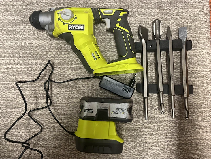 Ryobi borhammer 18v med batteri