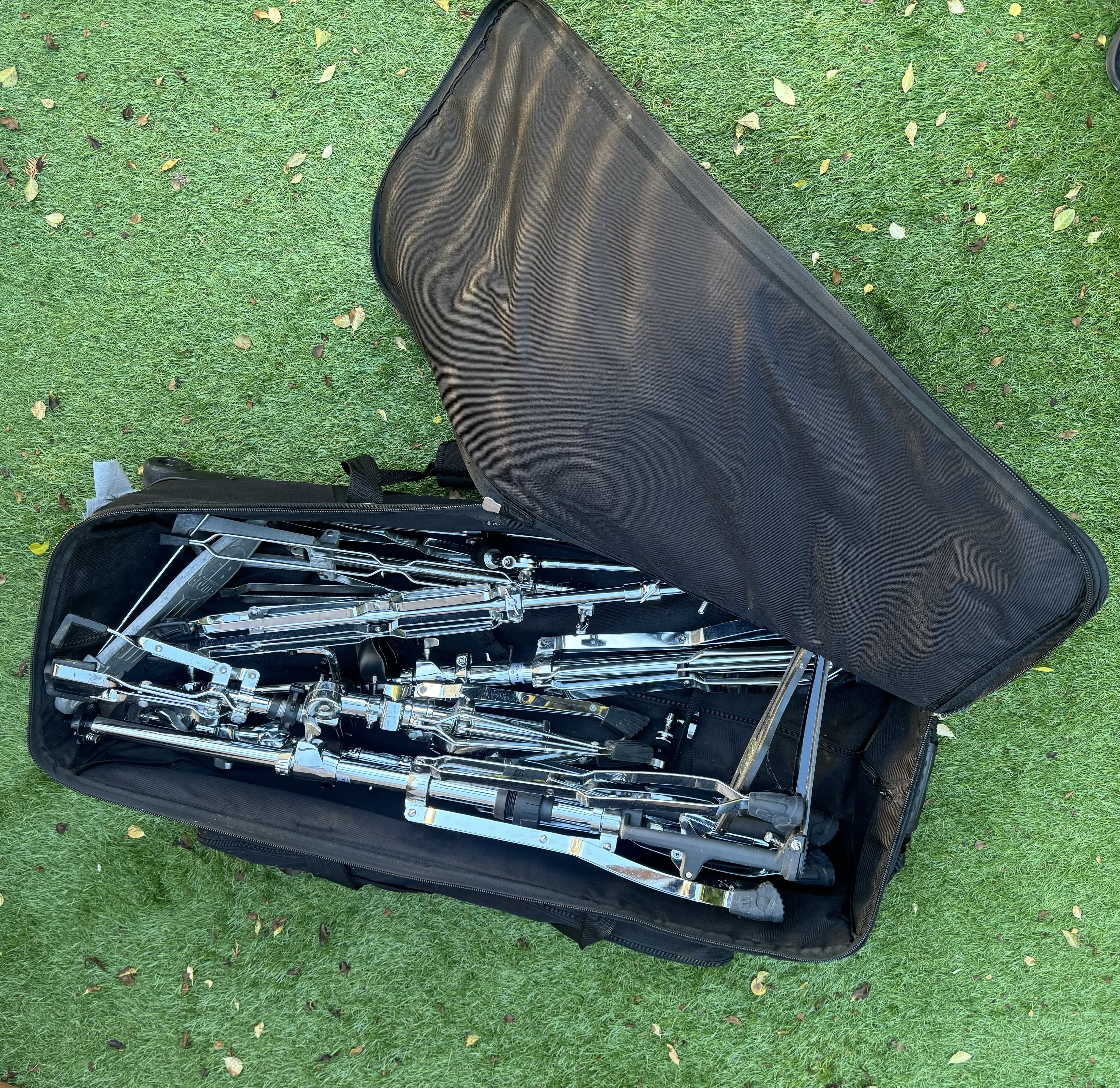 Drum hardware