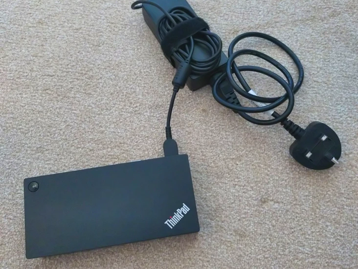 Lenovo thinkpad docking station