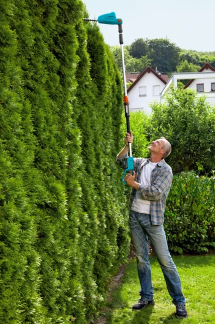 Gardena batterdriven teleskophäcksax