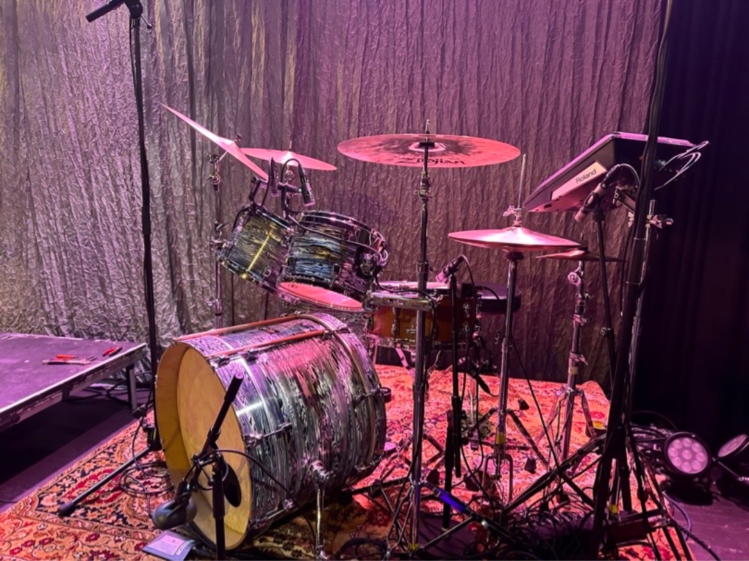 Trommesett fra kvalitetsmerket tee leies ut