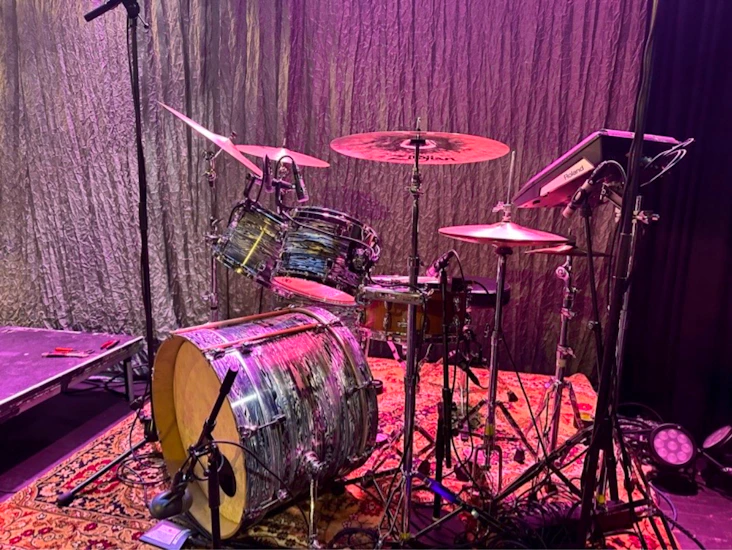 Trommesett fra kvalitetsmerket tee leies ut