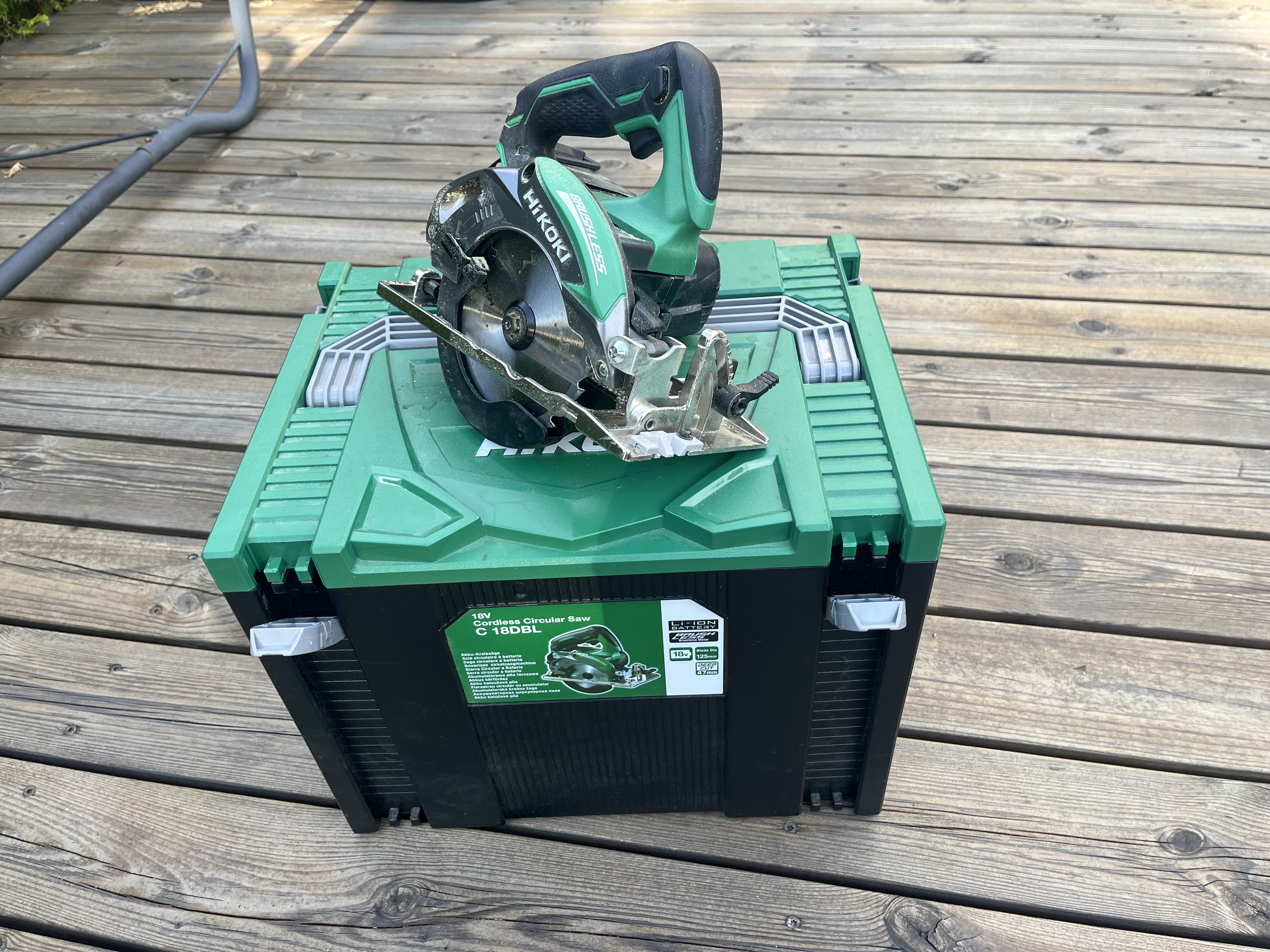 Hikoki sirkelsag 16v batteridrevet