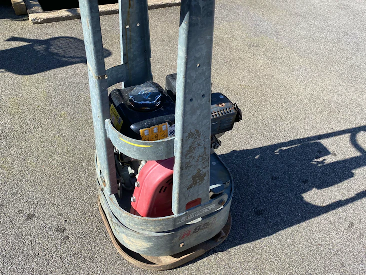 Markvibrator ”ost”