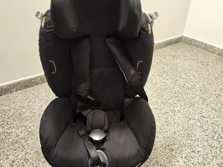 Barnesete 9-18 kg forovervendt