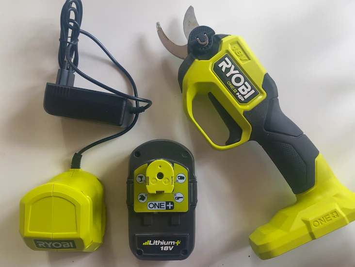 Ryobi sekatör grensax