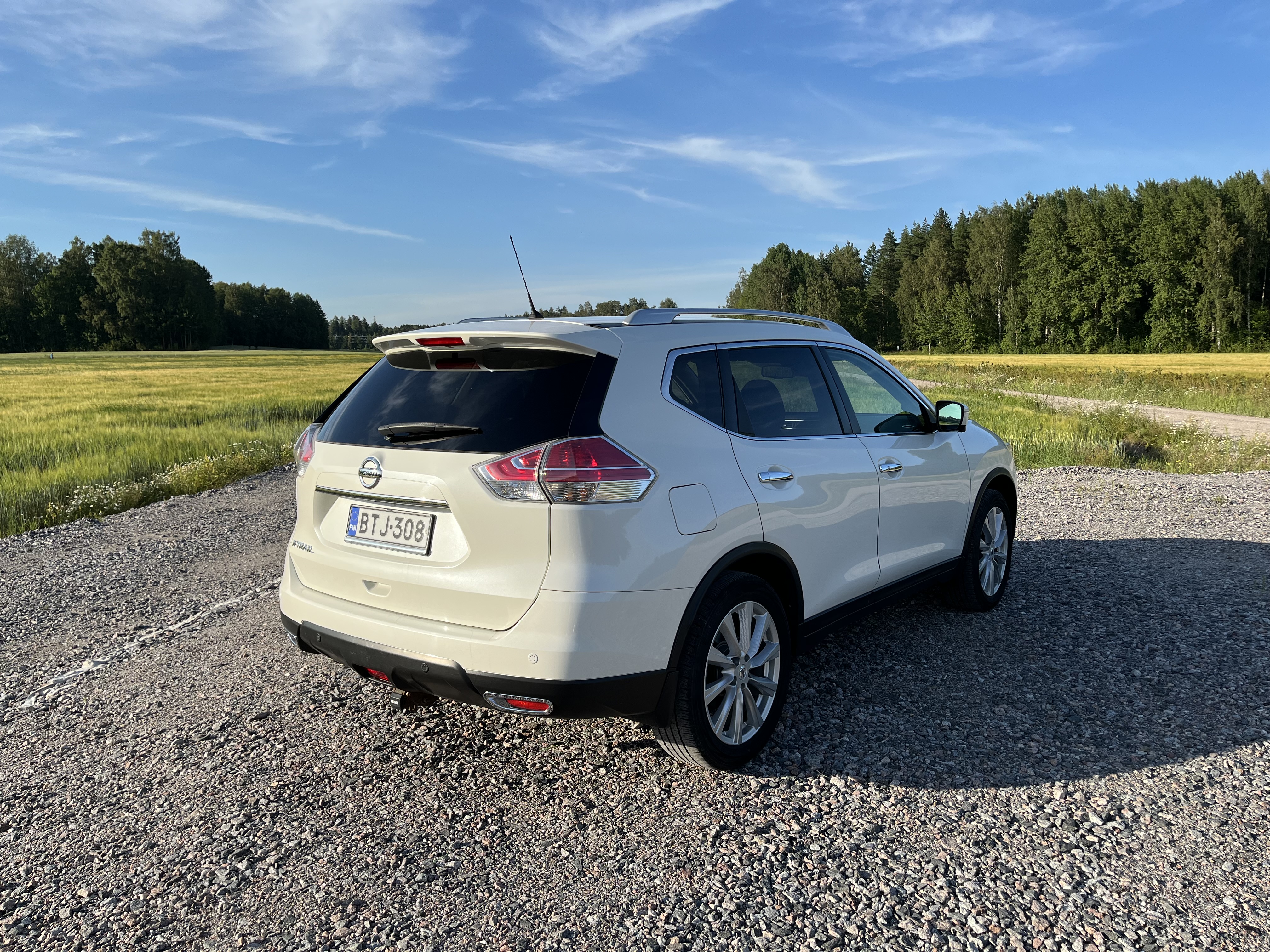 Nissan x-trail – tilava ja luotettava suv